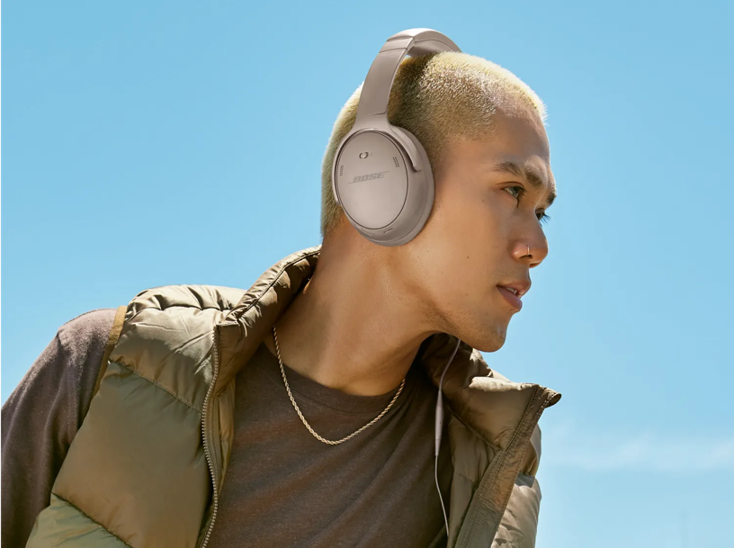 Renowned Noise-Cancelling Brand QuietComfort Headphones