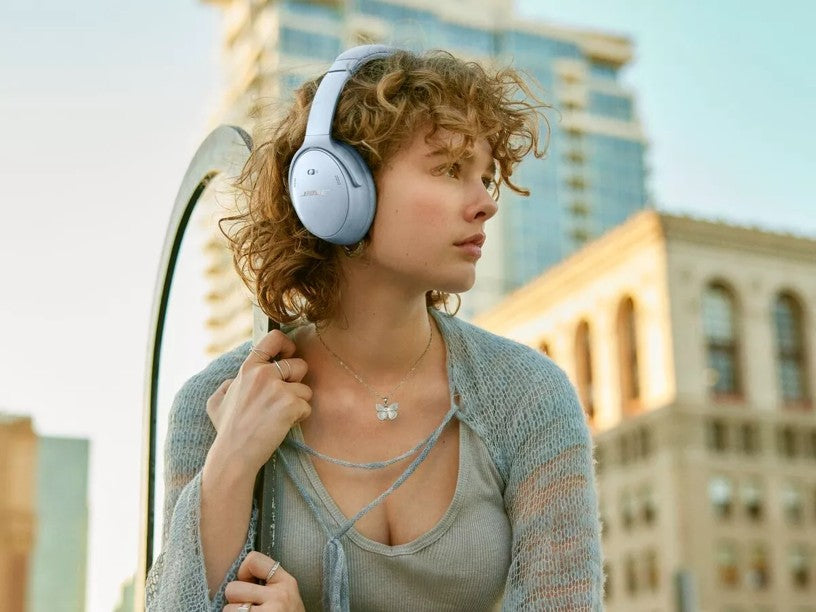 Renowned Noise-Cancelling Brand QuietComfort Headphones - Refurbished