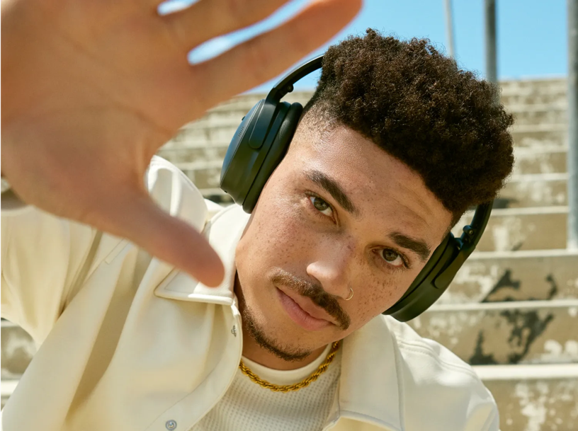 Renowned Noise-Cancelling Brand QuietComfort Headphones