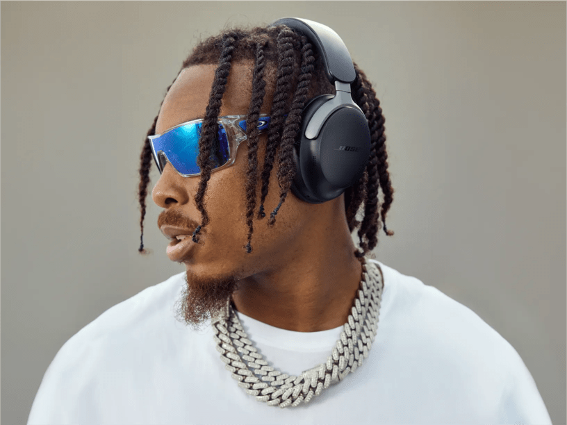 Renowned Noise-Cancelling Brand QuietComfort Ultra Headphones
