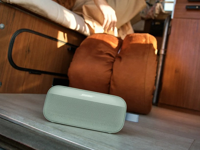 Renowned Noise-Cancelling Brand SoundLink Flex Portable Speaker (2nd Gen)