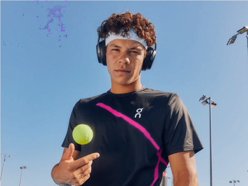 Renowned Noise-Cancelling Brand QuietComfort Ultra Headphones